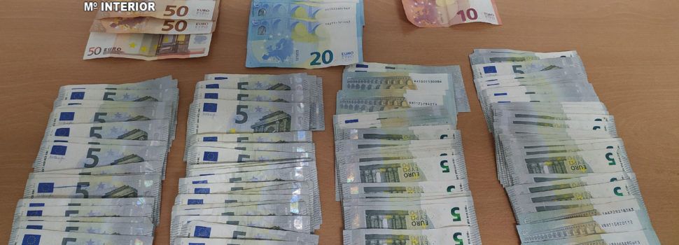 Detenidos “in fraganti” por tratar de estafar en dos establecimientos por el método del timo del cambio en Alcalá de Xivert