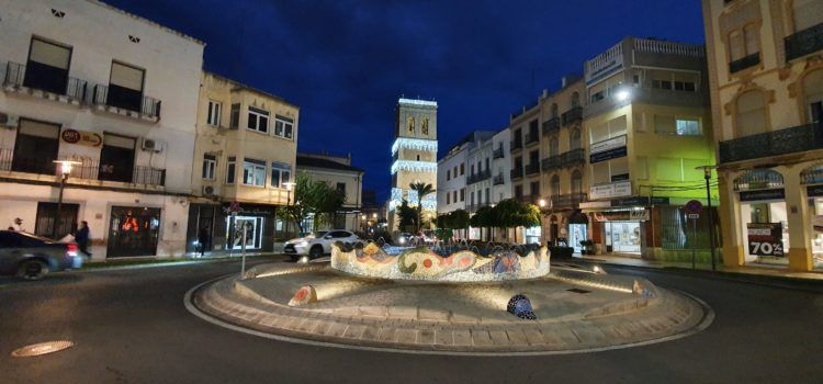 Fotos: estrenada la il·luminació nadalenca a Vinaròs