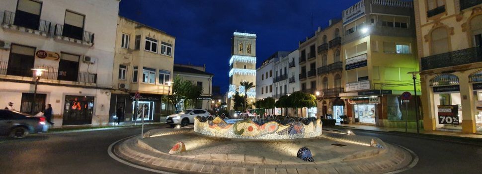 Fotos: estrenada la il·luminació nadalenca a Vinaròs