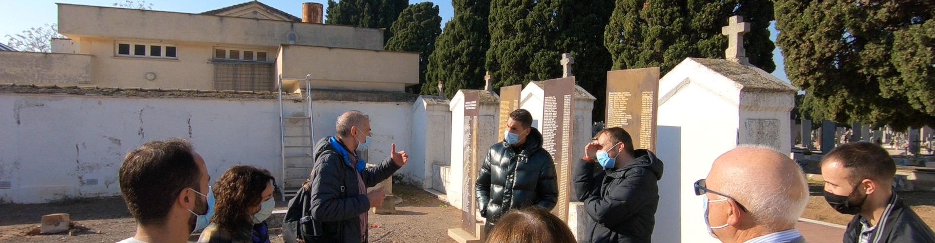 L’associació ABRIL acompanya els regidors de Benicarló i Peníscola a les exhumacions de víctimes del franquisme al cementeri de Castelló