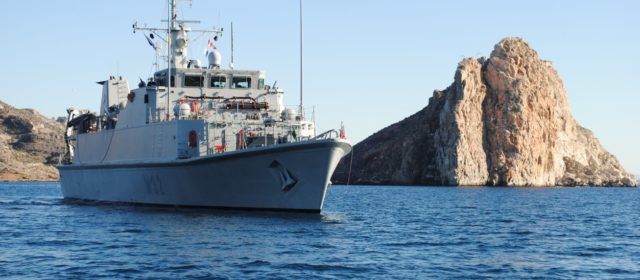 La Armada Española localiza e identifica la avioneta siniestrada en aguas próximas al Delta del Ebro