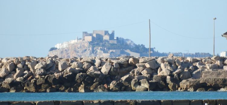 Peníscola, des de Vinaròs, “a vista de zoom”