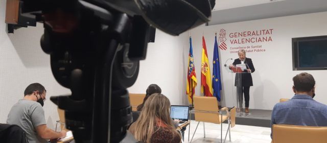 El 92% de los brotes de origen social en la C.Valenciana procede de reuniones familiares o con amigos