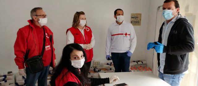 El Ayuntamiento de Peñíscola firma con Cruz Roja la Teleasistencia y renueva el convenio con la Fundación Isonomía
