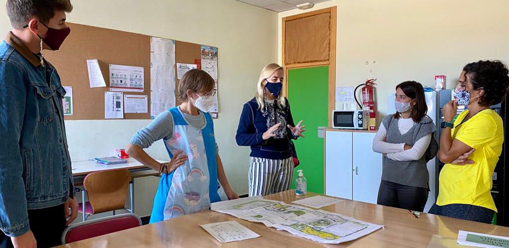 El Ayuntamiento de Peñíscola consensúa con el equipo directivo del centro el proyecto de ampliación del colegio 