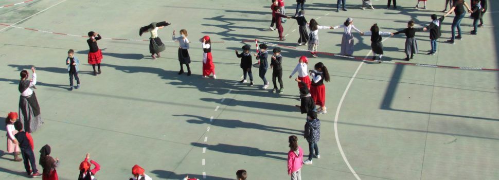 El col·legi Marqués de Benicarló, de castanyada