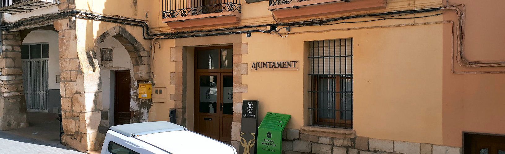 Canet lo Roig bonificarà l’ús d’automòbils elèctrics i híbrids