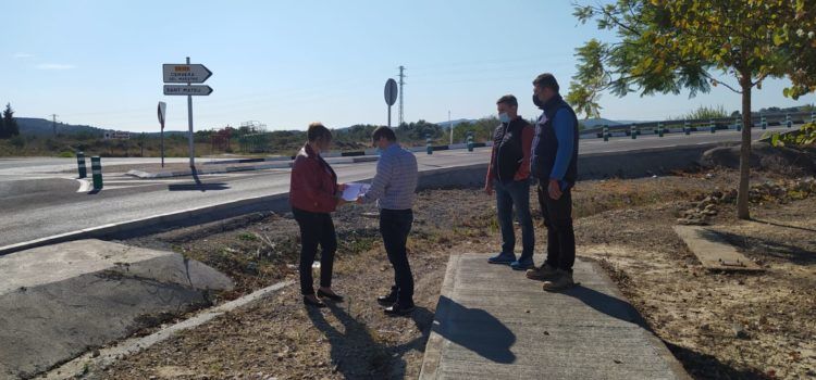S’inicien els treballs de construcció del nou carril bici que discorrerà pel vial Càlig-Peníscola