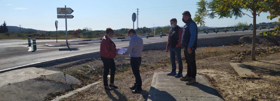 S’inicien els treballs de construcció del nou carril bici que discorrerà pel vial Càlig-Peníscola