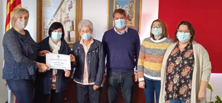 L’Ajuntament de Càlig dóna 5.700 euros a dos associacions socials de la ciutat procedents de la recaptació de les Festes