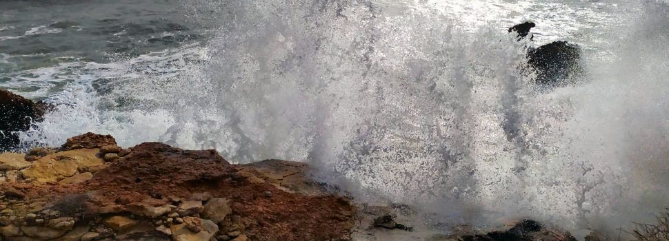 Vídeo i fotos: La “rissaga” del temporal a Vinaròs