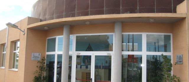 El brot del Centre Geriàtric de Benicarló ja afecta 12 persones, mentre que es detecten 2 casos a la residencia El Collet