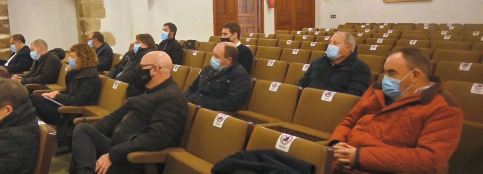 Trobada socialista a Morella per analitzar les mesures del govern central contra el despoblament