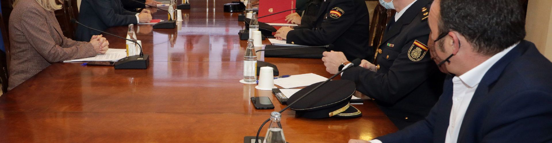 Ximo Puig hace un llamamiento a la prudencia, la responsabilidad y el cumplimiento de las restricciones para ‘salvar vidas’