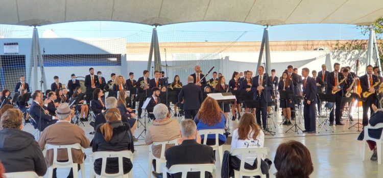 Vídeos i fotos: concert de l’orquestra i la banda simfònica de La Alianza de Vinaròs