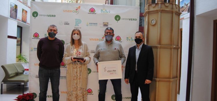 Alcalà-Alcossebre renova les tres flors d’honor atorgades per Viles en Flor