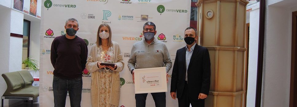 Alcalà-Alcossebre renova les tres flors d’honor atorgades per Viles en Flor