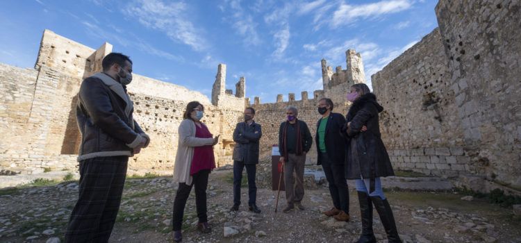 José Martí apunta als fons europeus per a impulsar el castell d’Alcalà de Xivert com a reclam turístic