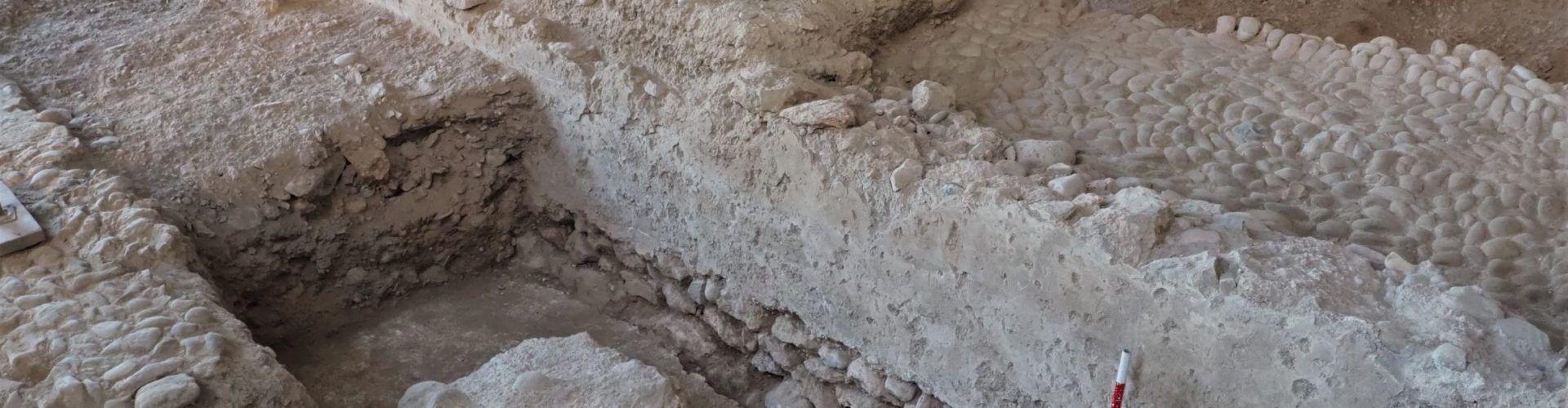 Més troballes de la història de Vinaròs a la Cotxera de Batet, com  nous trams de la muralla i restes de projectils del XVII (i II)