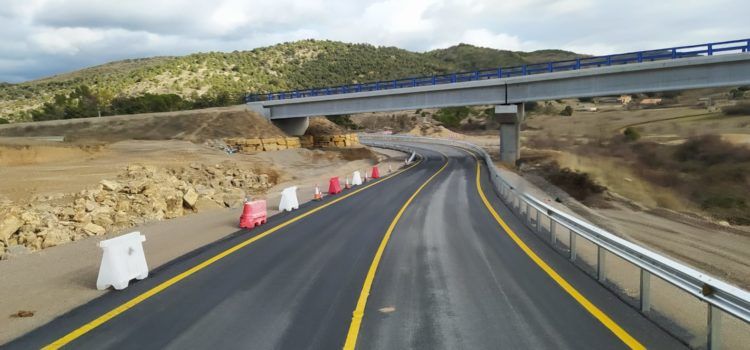 Oberta al trànsit la N-232 del Port de Querol a Morella