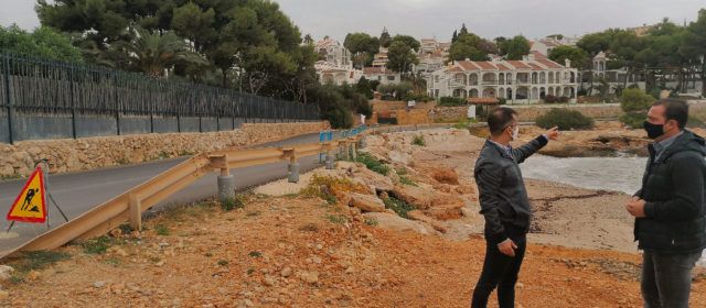 El Ayuntamiento de Peñíscola adjudica las obras de reconstrucción de los accesos a su zona sur, con los permisos de Costas