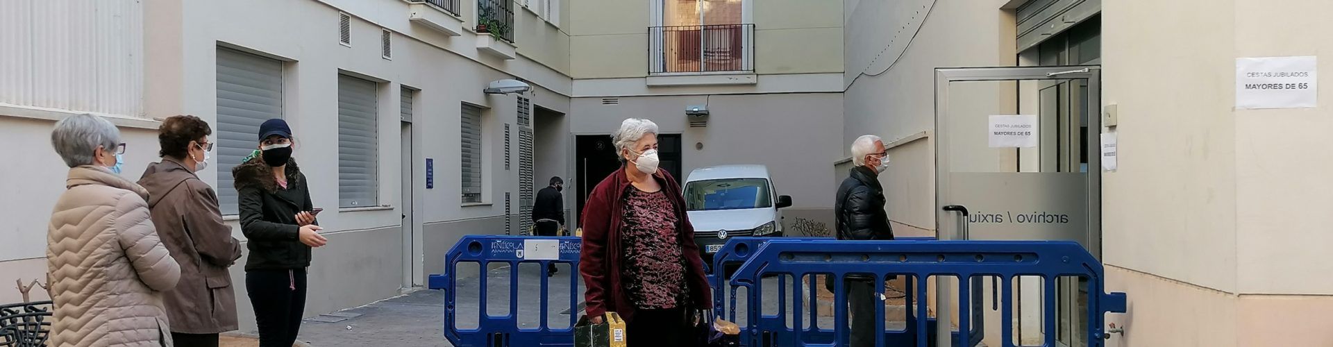 L’Ajuntament de Peníscola entrega 1500 cistelles de Nadal als més majors