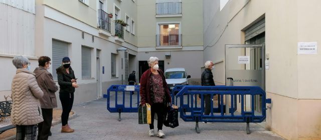L’Ajuntament de Peníscola entrega 1500 cistelles de Nadal als més majors
