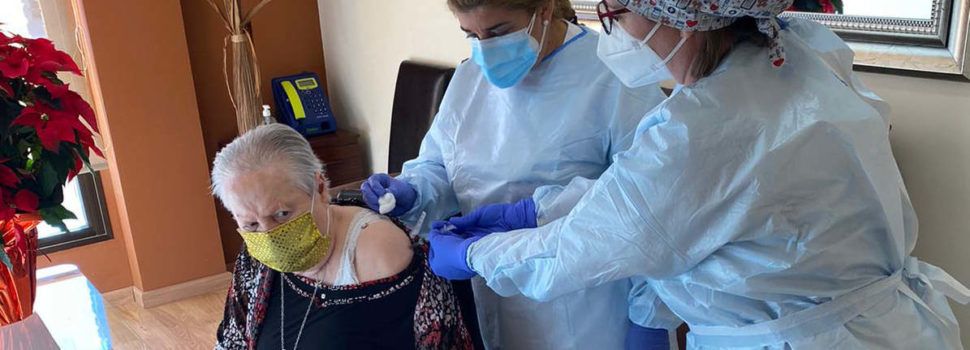 Mañana lunes continuará el proceso de vacunación con la recepción de 5.000 dosis en Castellón, tras el primer día trancurrido con normalidad