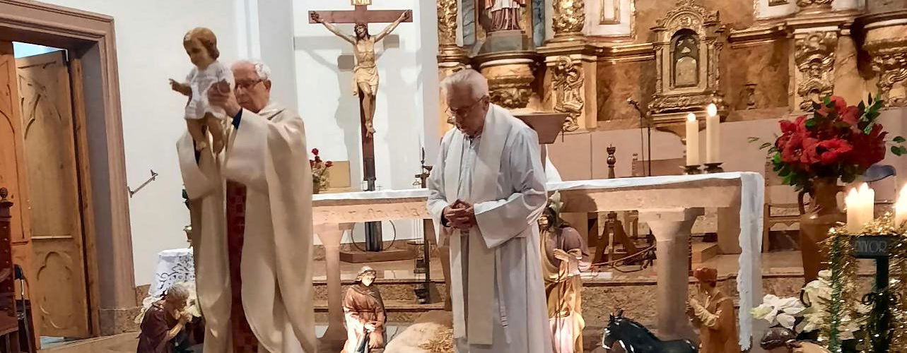 Vídeo i fotos: Missa del Gall a les parròquies S.Magdalena de Vinaròs i Jesús