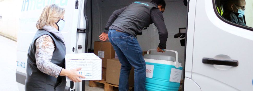 Sanidad reanuda este martes la vacunación en la Comunitat Valenciana, tras el retraso sufrido por Pfizer