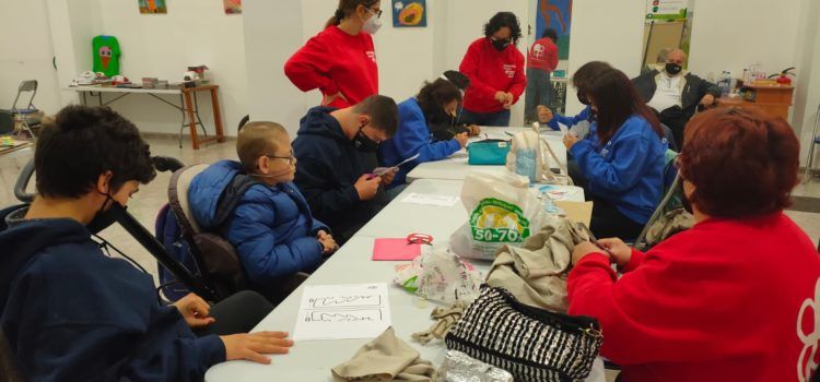 AFANIAD Vinaròs celebró una jornada de puertas abiertas del Mercadillo Solidario y Artesanal