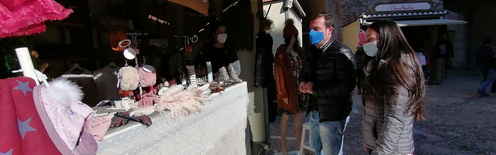 Peñíscola inaugura su Mercado Navideño en la Plaza Santa María