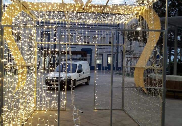 Danyen l’exitosa “caixa de regal” de la decoració nadalenca de Vinaròs