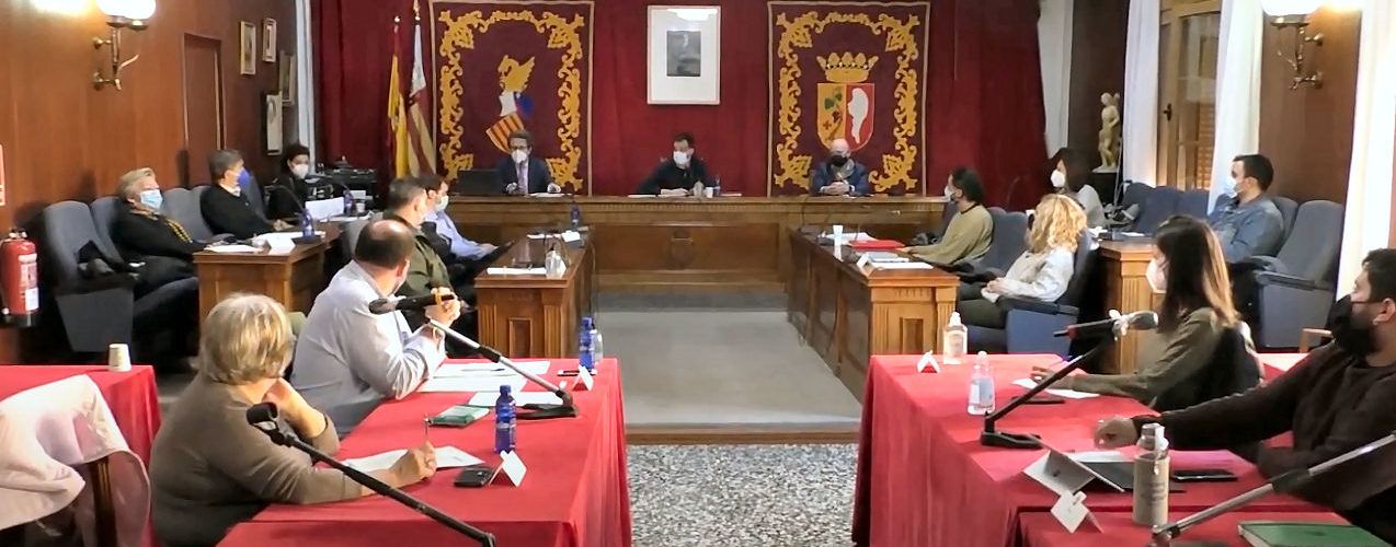 El pleno de Vinaròs aprueba el proyecto de la plaza de Les Catalinetes y la parada de bus