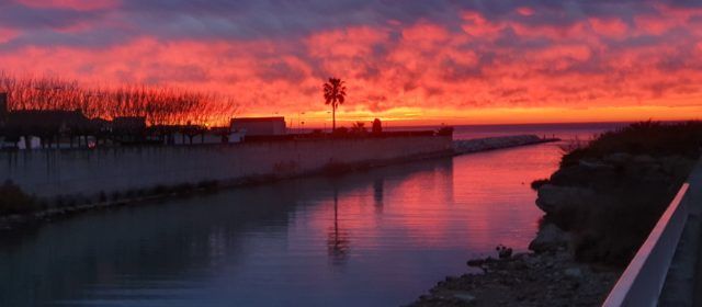 Vídeo i fotos: Una encisadora sortida del Sol