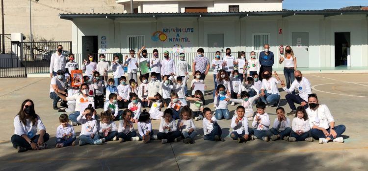 L’escola de Santa Magdalena celebra el dia escolar de la No Violència