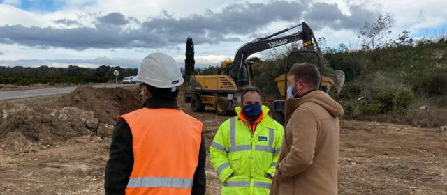 Comienzan las obras en la rotonda de la CV-11 tras ceder el Ayuntamiento de Sant Jordi los terrenos a la Generalitat