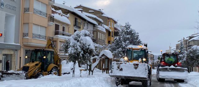 Vilafranca activa 6 pales mecàniques per netejar carrers i masies