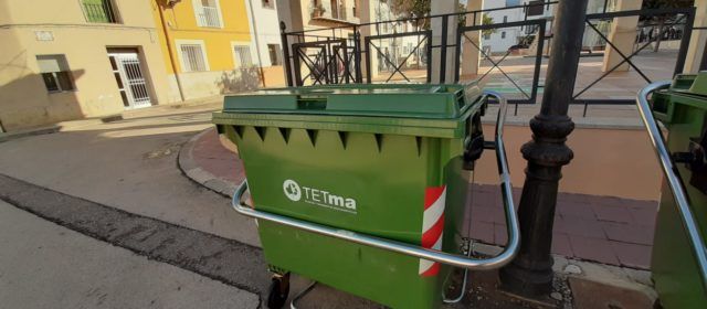 Xert canvia els contenidors de recollida de residus per els de sistema articulat de pedal