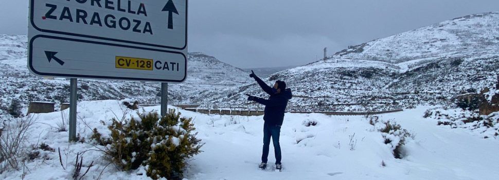 Fotos: La N-232, una de les més afectades per la neu