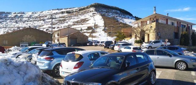 La nieve volvió a atraer gente al interior, a pesar de las recomendaciones de las autoridades