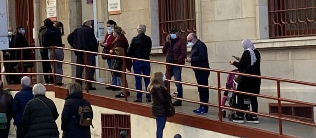 El COMCAS pide a los ciudadanos que sólo acudan a los Centros de Salud para consultas no demorables