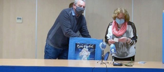 Vinaròs premia las compras navideñas con 30 vales de 100 euros
