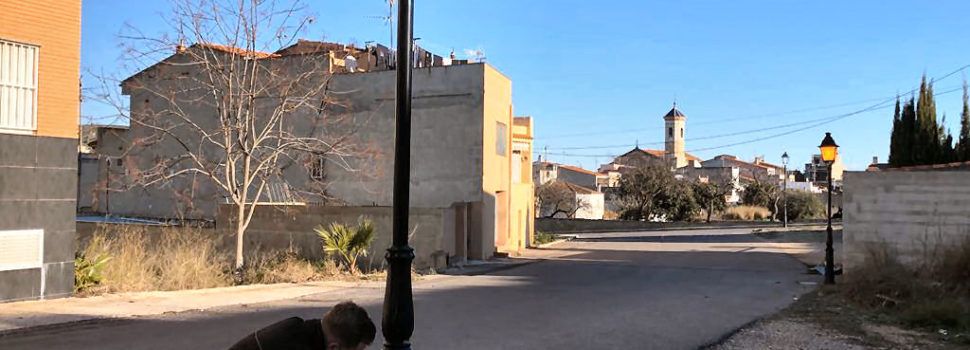 Santa Magdalena contracta a un electricista a través del programa EMPUJU