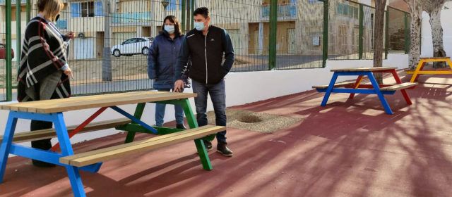 L’Ajuntament de Càlig millora l’entorn del pati del CEIP Felicinda Collell