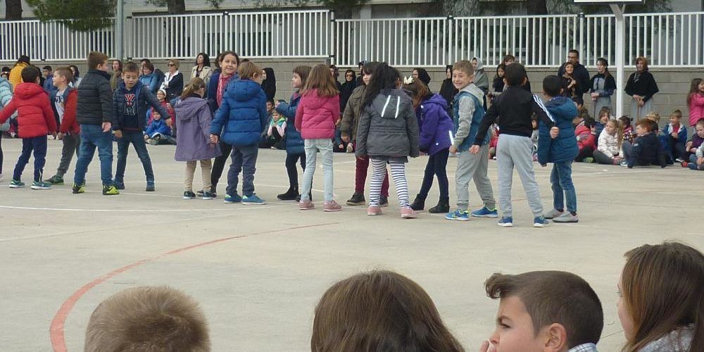 Millores a la pista poliesportiva i als patis de l’Escola Ramón y Cajal, opció escollida en els pressupostos participatius a Ulldecona