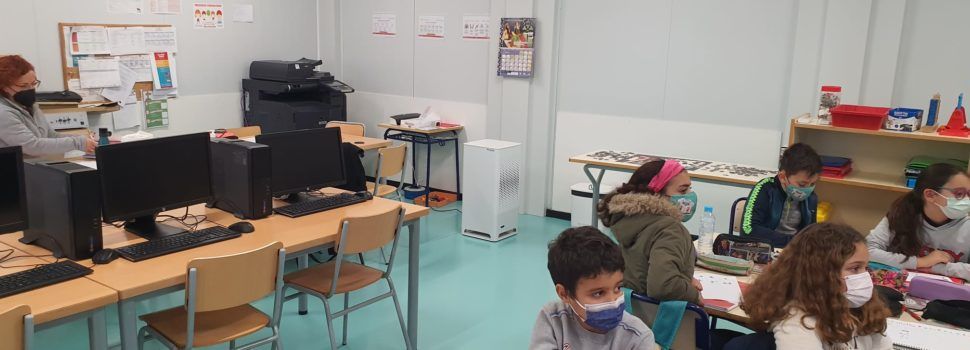 El col·legi públic de Santa Magdalena posa en marxa dos purificadors d’aire