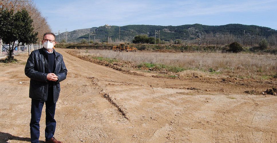 Comencen les obres de la nova gran zona verda i espai de convivència a Alcalà de Xivert
