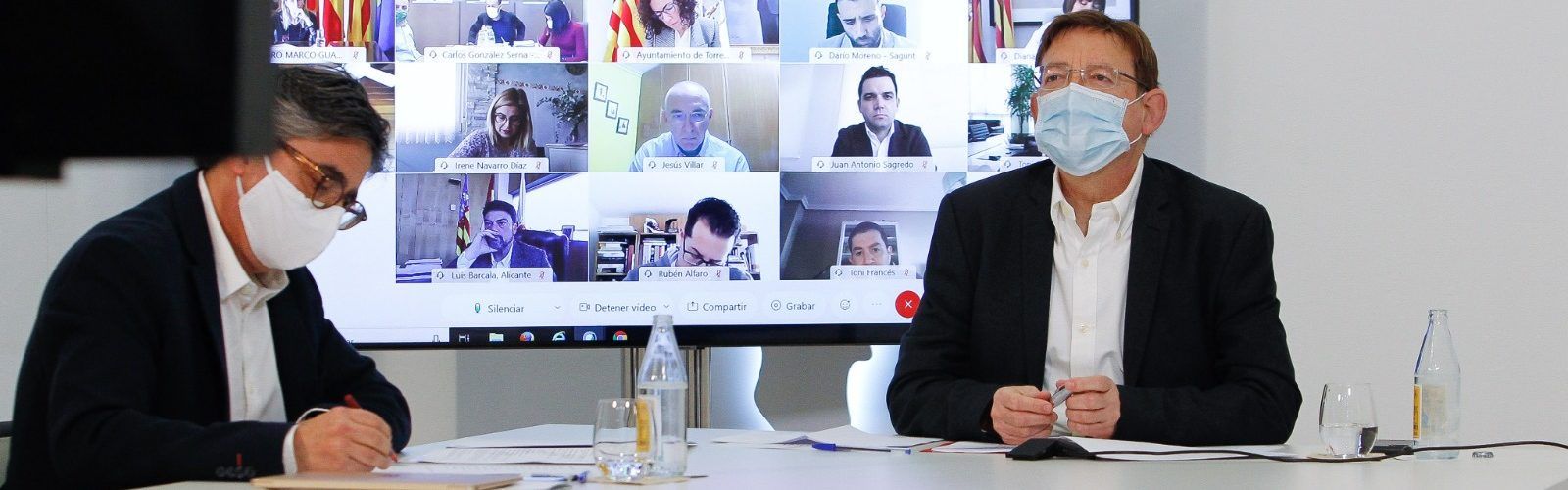 Ximo Puig explica a los alcaldes que habrá tres modalidades de vacunación