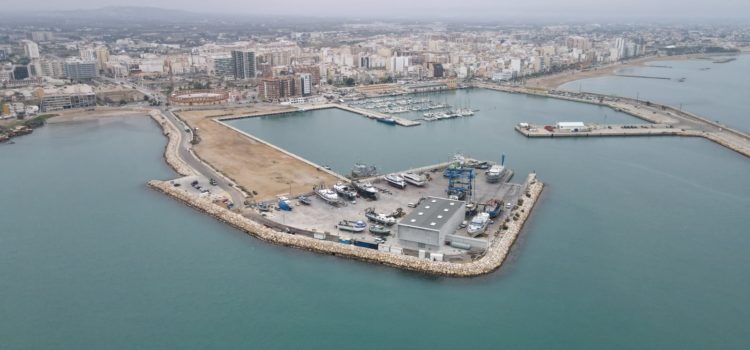 Fotos: el port de Vinaròs, a vista de dron